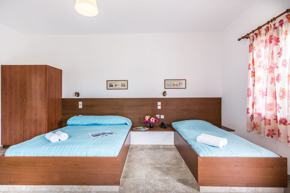 Hotel Angela สกีรอส ภายนอก รูปภาพ